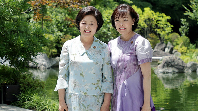 First Lady Kim Jung-sook attending a welcoming tea meeting for the G20 summit leaders’ partners