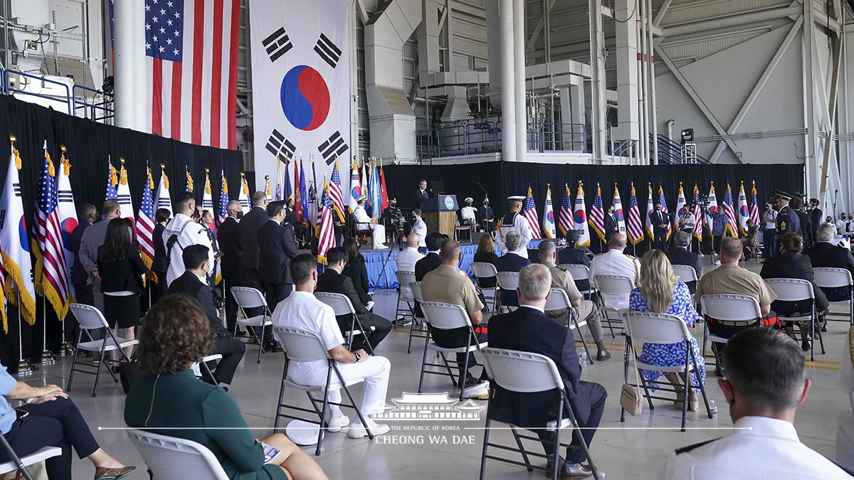 Attending a ceremony at Hickam Air Force Base in Hawaii where the Republic of Korea and the United States jointly repatriated remains of soldiers killed in the 1950-53 Korean War