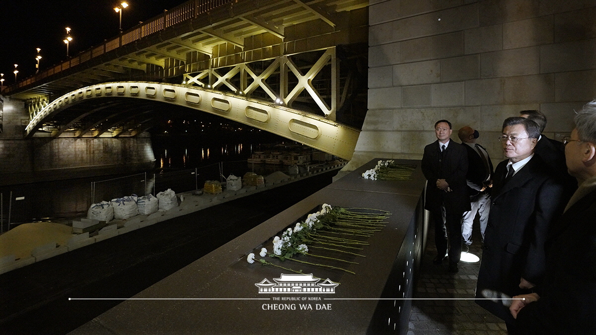 Visiting a memorial site by the Danube for Korean and Hungarian victims of the 2019 sightseeing boat sinking in Budapest