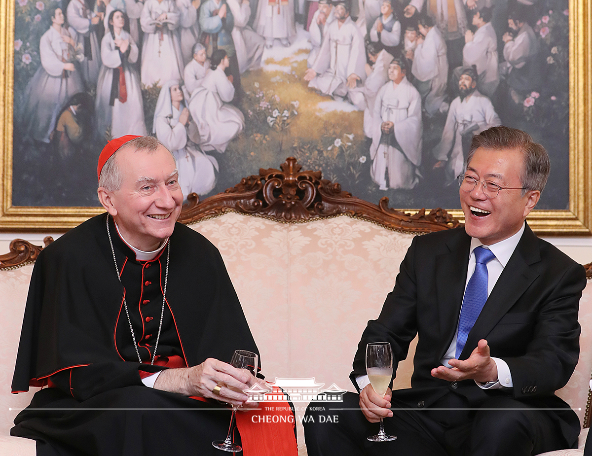 Touring St. Peter's Basilica and attending a dinner hosted by Vatican Secretary of State Pietro Parolin 