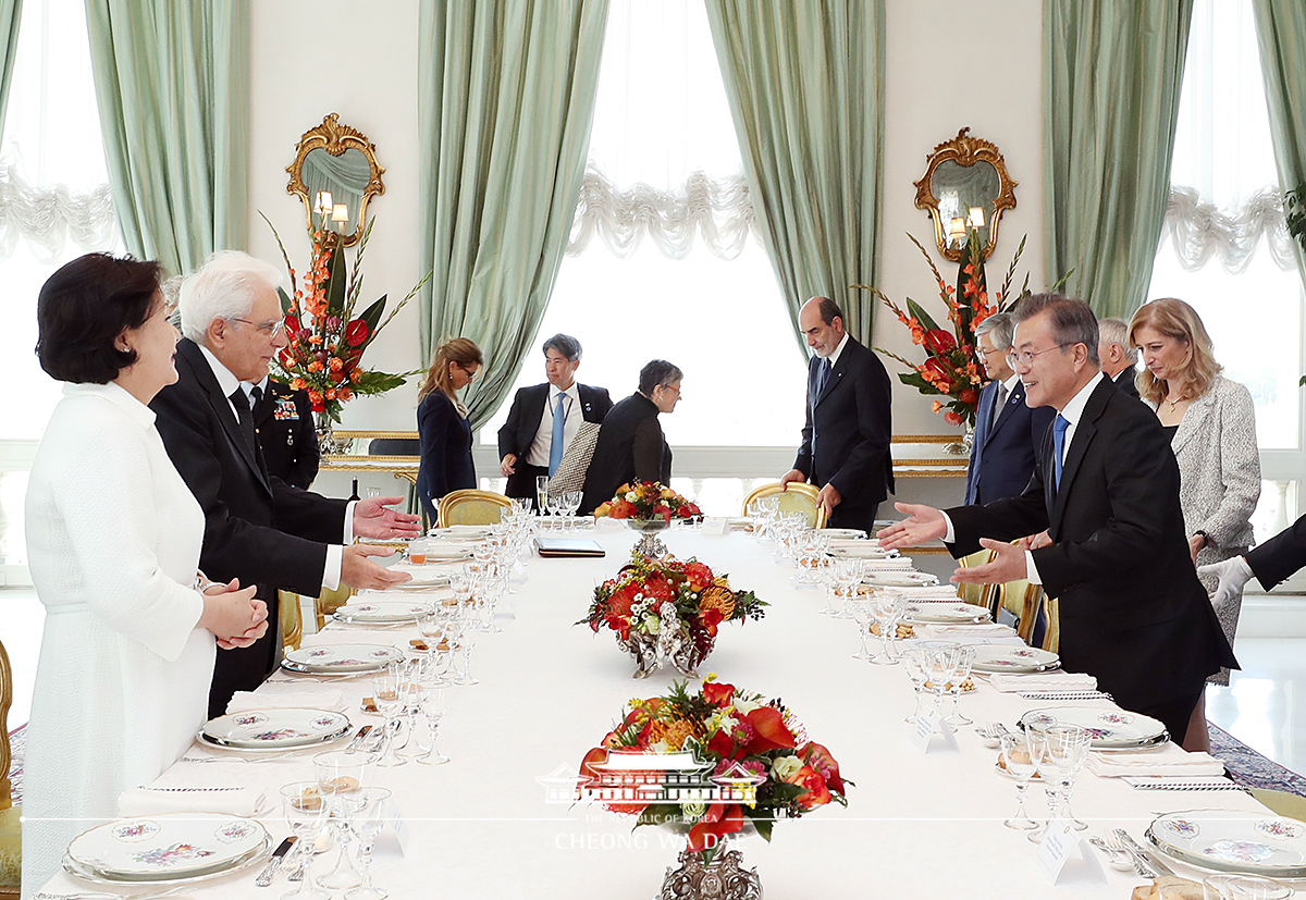 Attending the official luncheon hosted by Italian President Sergio Mattarella 