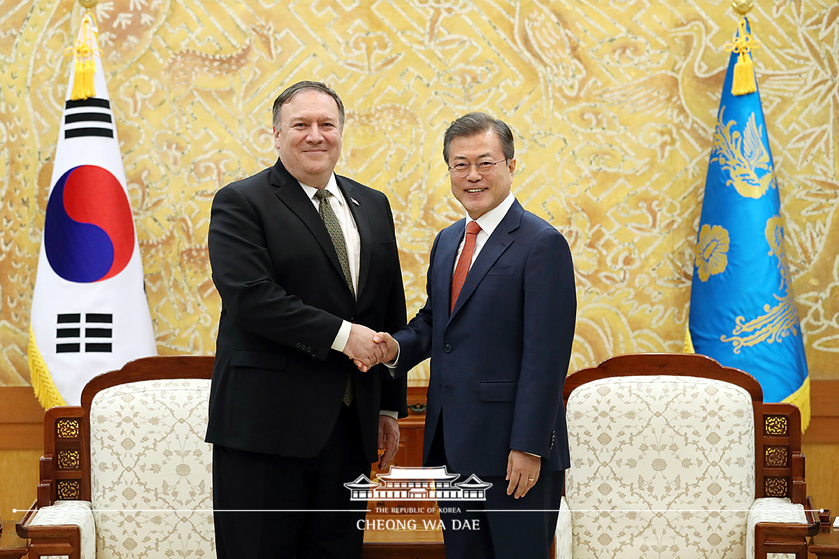 Meeting with U.S. Secretary of State Michael Pompeo at Cheong Wa Dae 