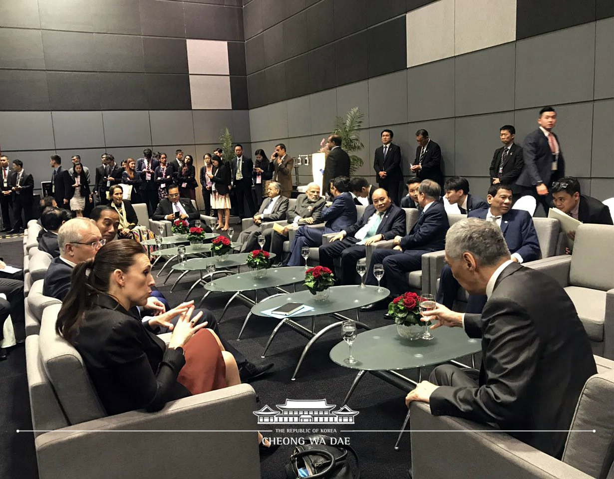 Candid photographs from the ASEAN-related summits and APEC Economic Leaders’ Meeting 