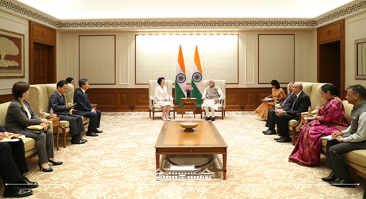 First Lady Kim Jung-sook meeting with Prime Minister Narendra Modi of India 