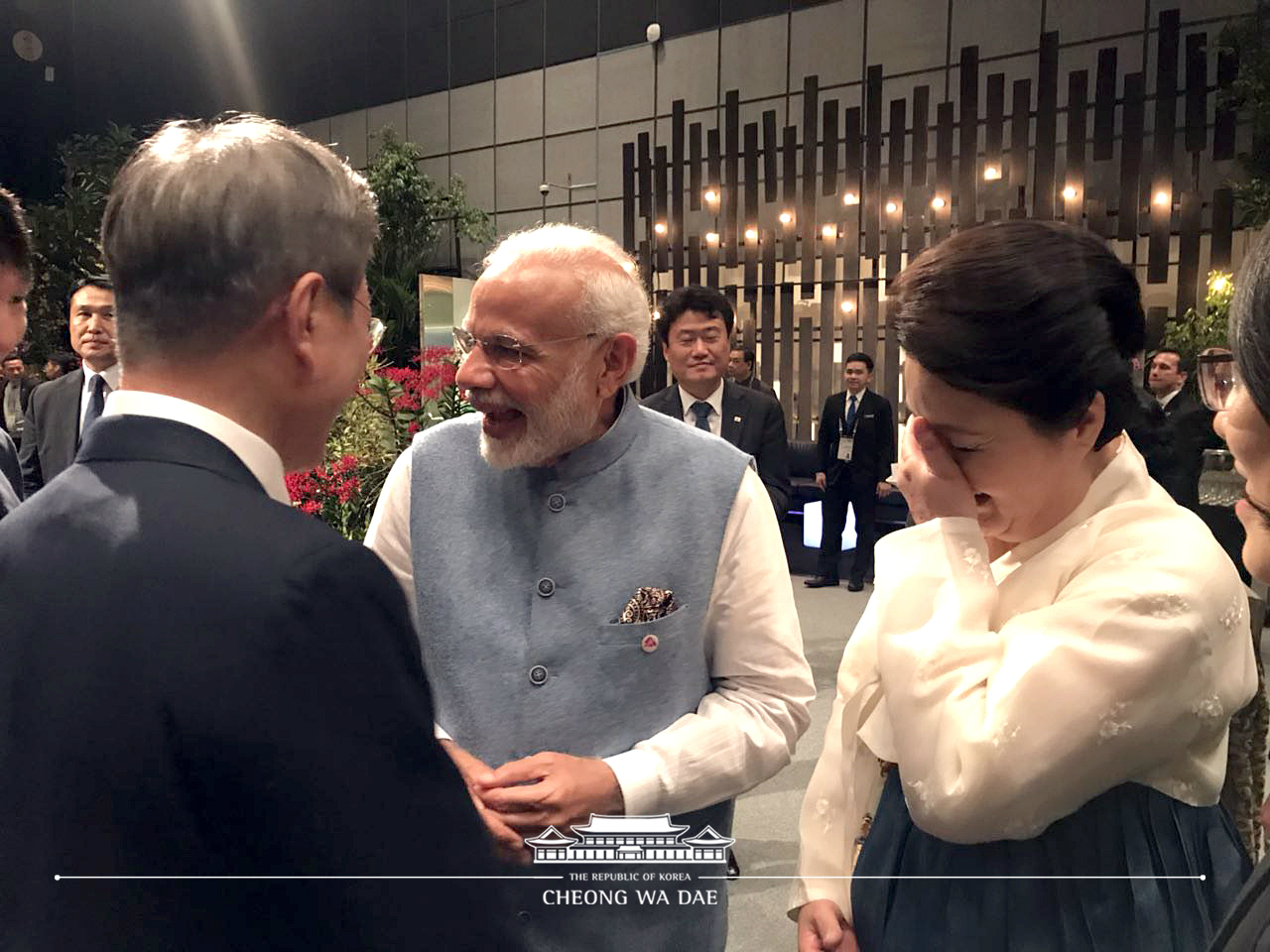 Candid photographs from the ASEAN-related summits and APEC Economic Leaders’ Meeting 