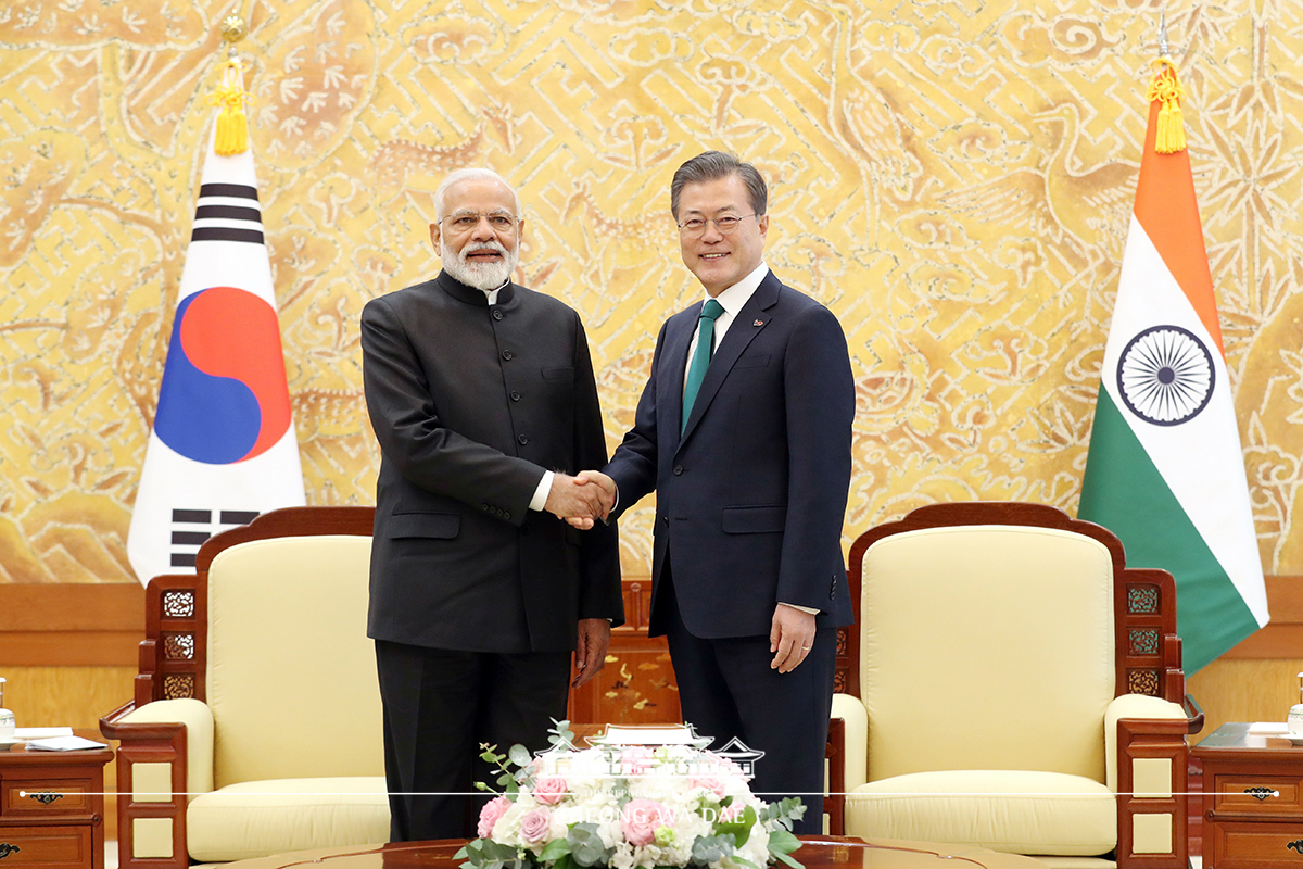 Korea-India one-on-one summit at Cheong Wa Dae 