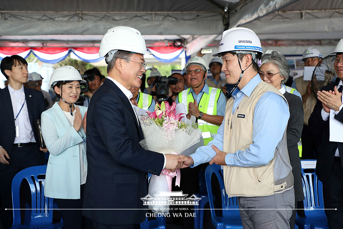 Visiting the Temburong Bridge construction site in Brunei 