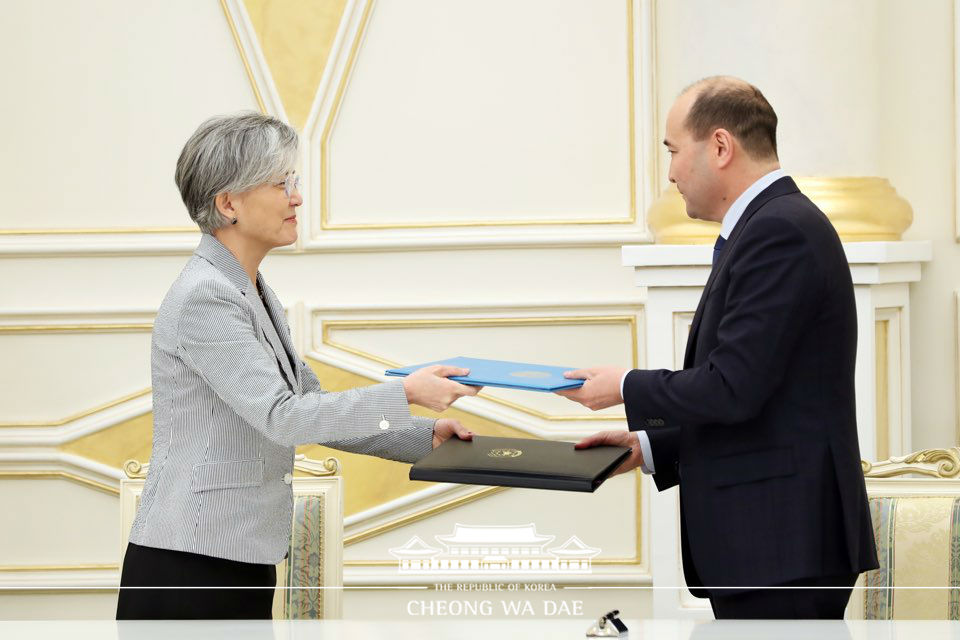 Korea- Kazakhstan MOU signing ceremony and joint press conference at the Ak Orda Presidential Palace in Nur-Sultan