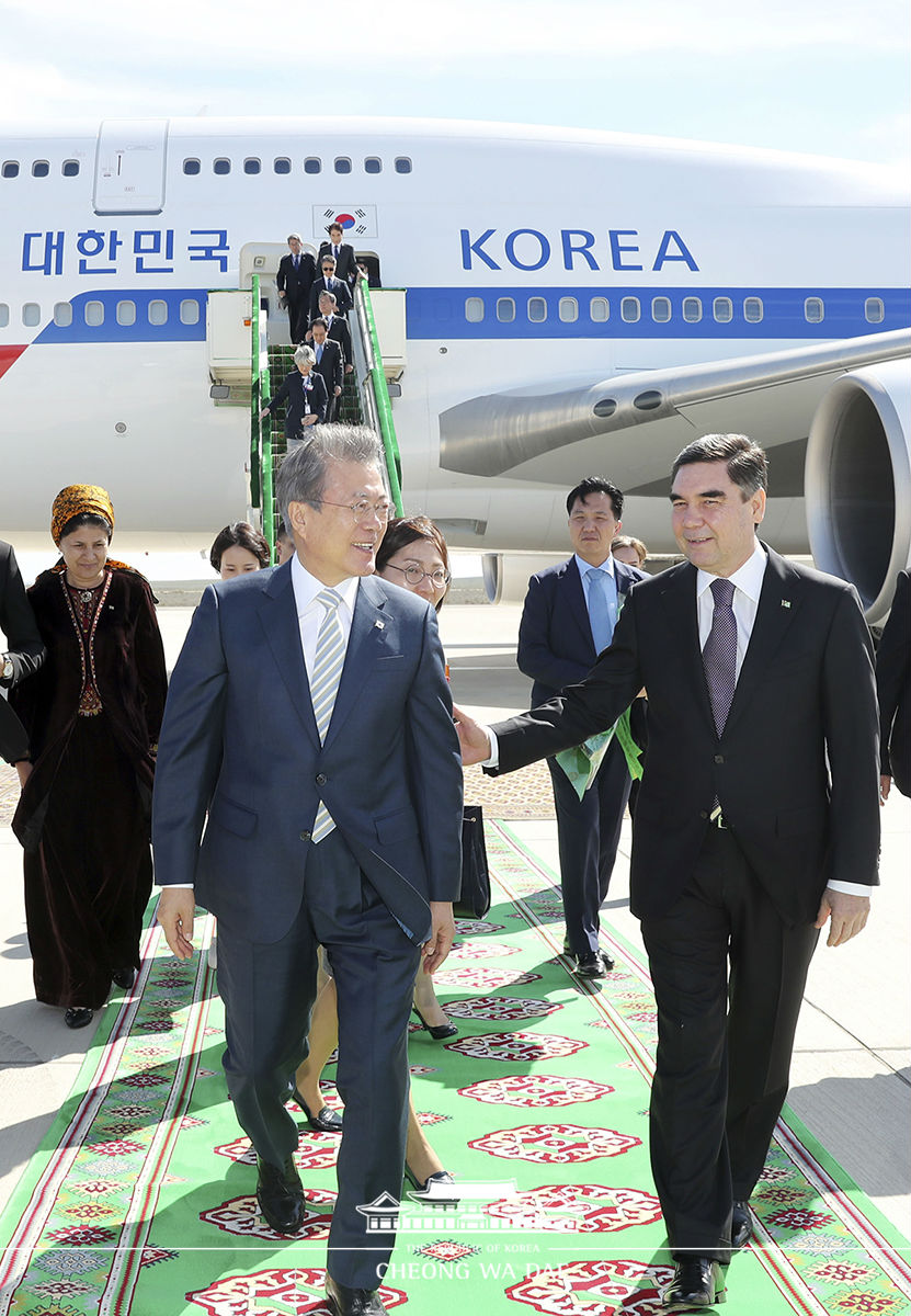 Arriving at Turkmenbashi International Airport in Turkmenistan to tour a Korean-built plant in Kiyanly 