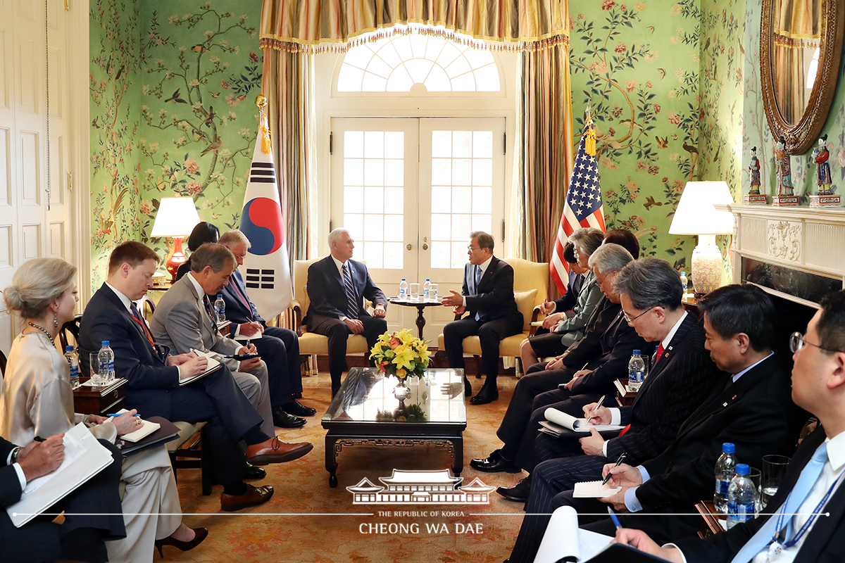 Meeting with U.S. Vice President Mike Pence in Washington, D.C. 