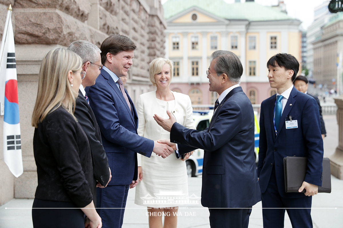 Meeting with Speaker Andreas Norlén of the Riksdag (Parliament) of Sweden 