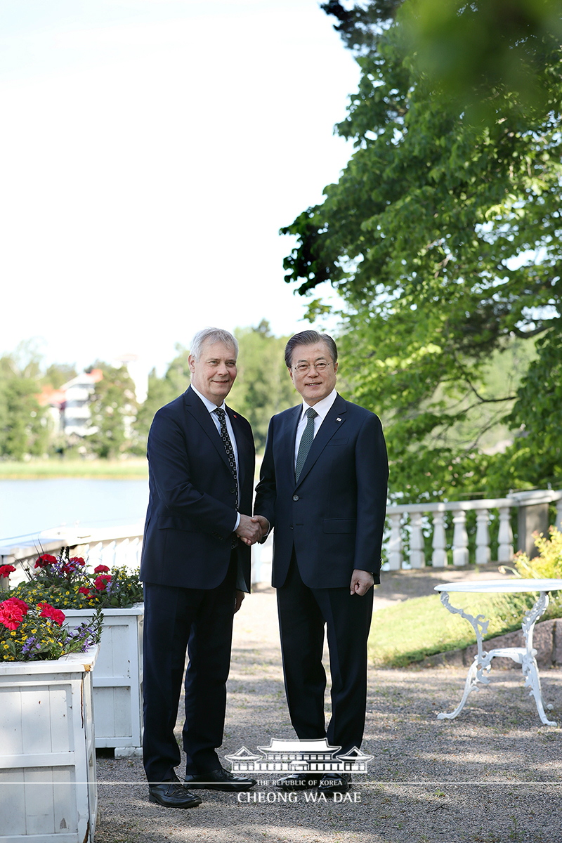 Meeting with Finnish Prime Minister Antti Rinne in Helsinki, Finland