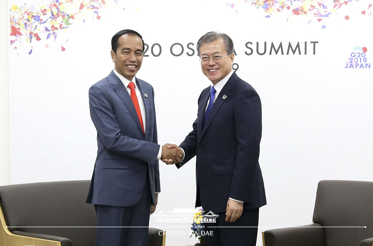 Korea-Indonesia summit on the sidelines of the G20 Osaka Summit in Japan