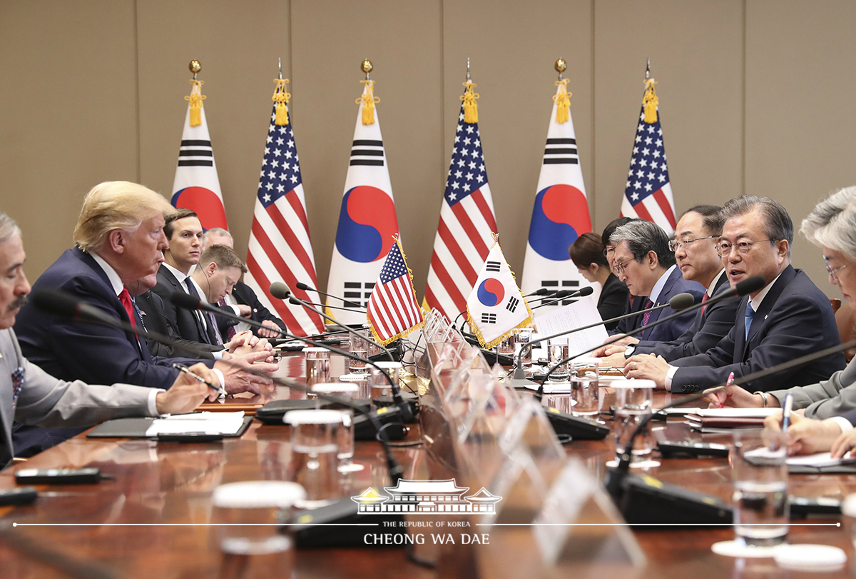 Attending the expanded Korea-U.S. summit at Cheong Wa Dae