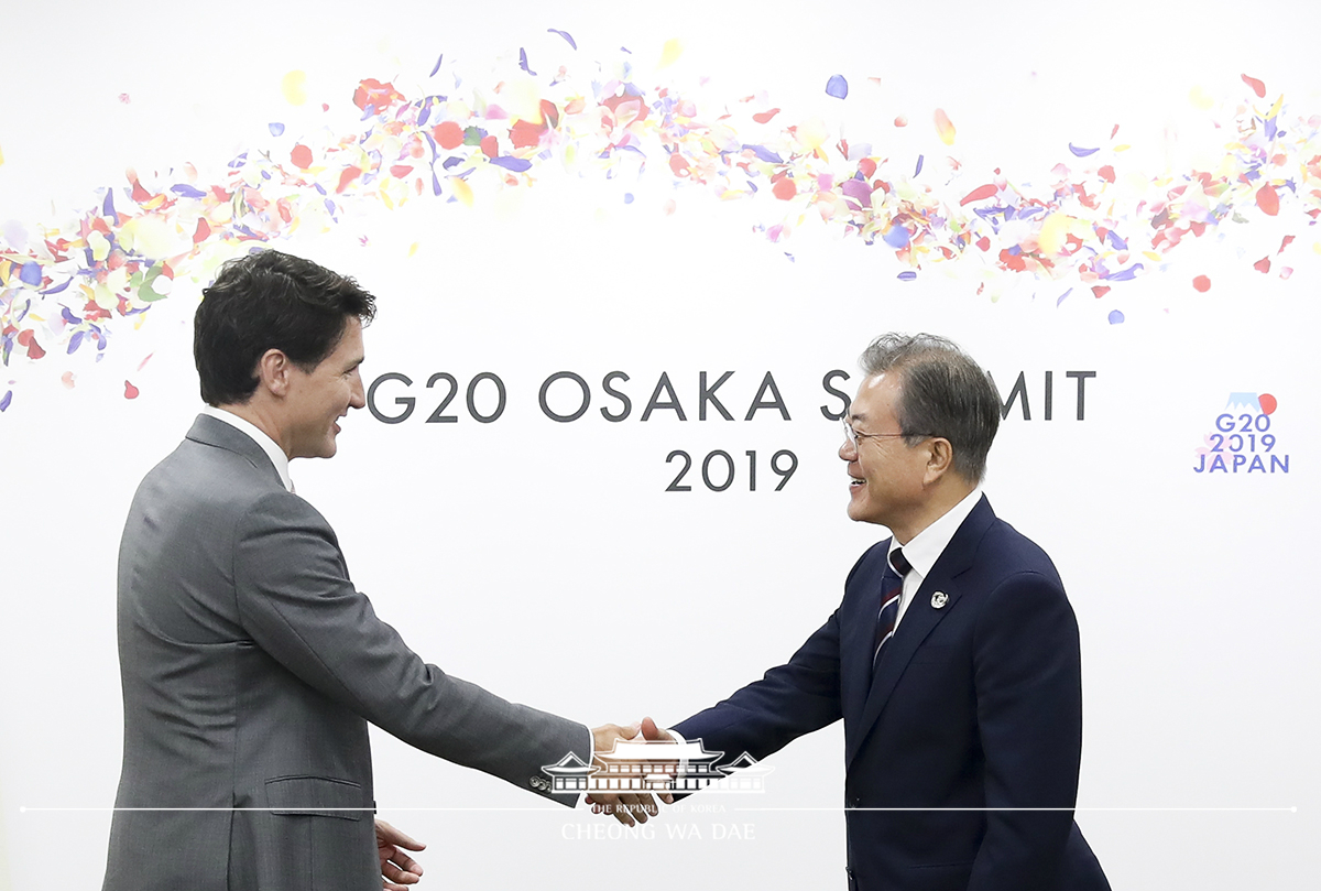 Korea-Canada summit on the sidelines of the G20 Osaka Summit in Japan