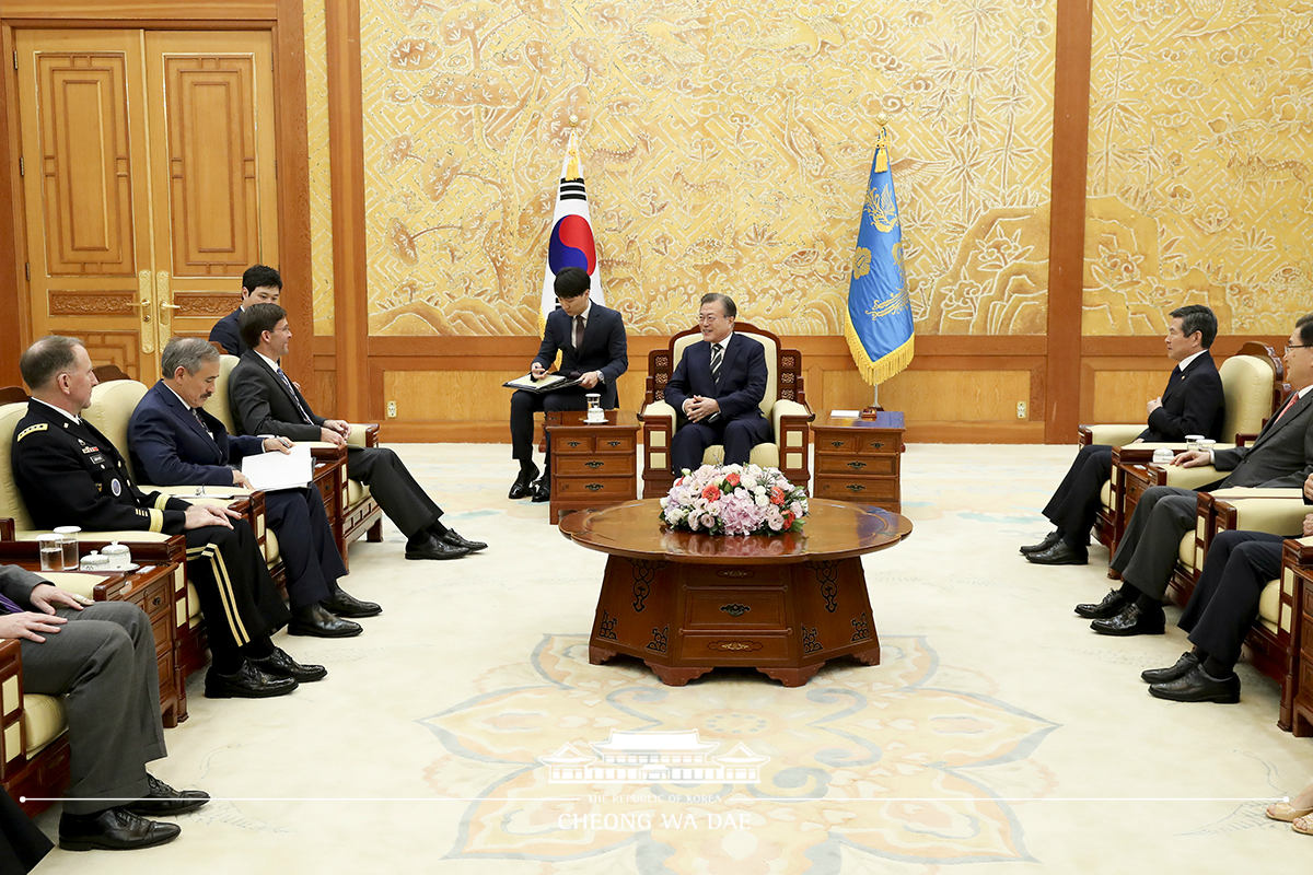 Meeting with U.S. Secretary of Defense Mark Esper at Cheong Wa Dae 