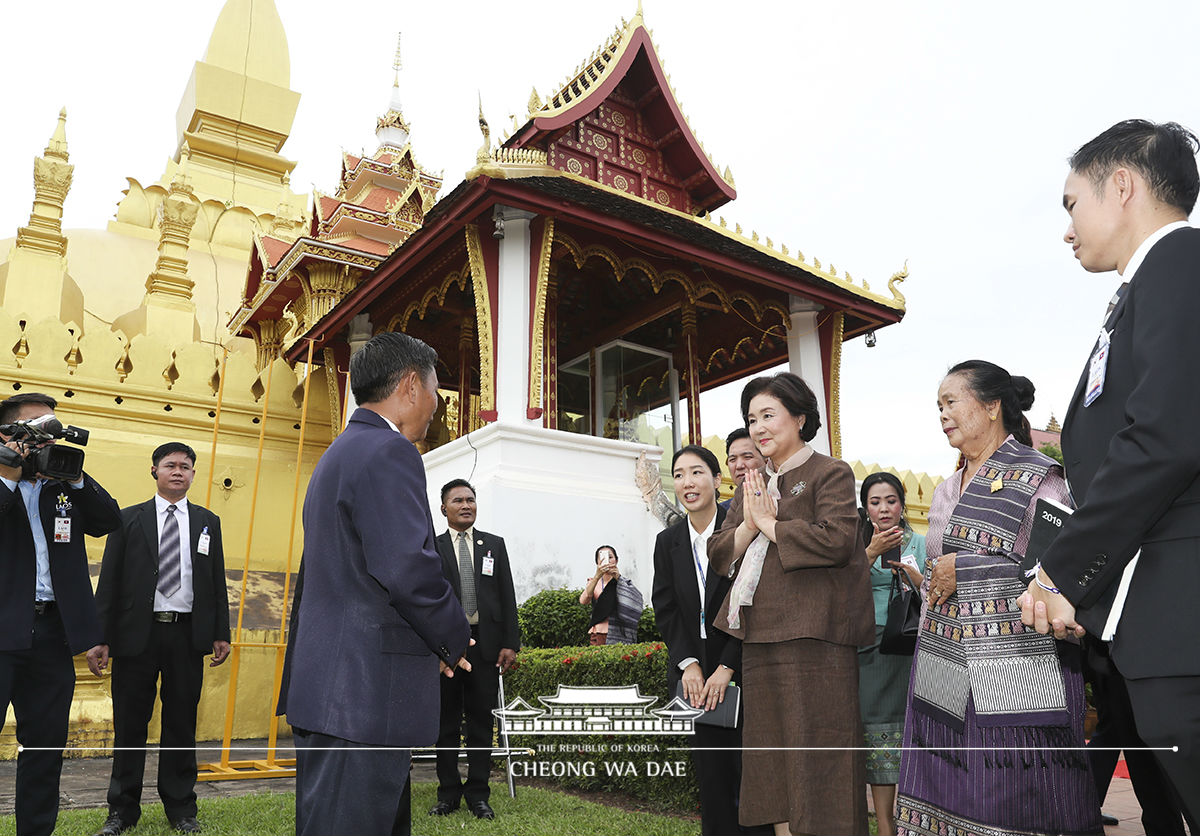 First Lady Kim Jung-sook visiting That Luang Temple in Vientiane, Laos