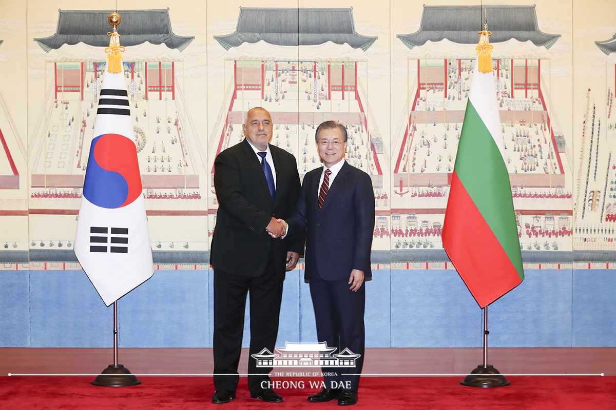 Holding the Korea-Bulgaria summit at Cheong Wa Dae