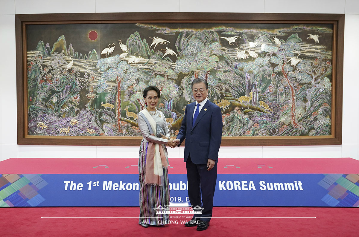 Attending the 1st Mekong-ROK Summit in 