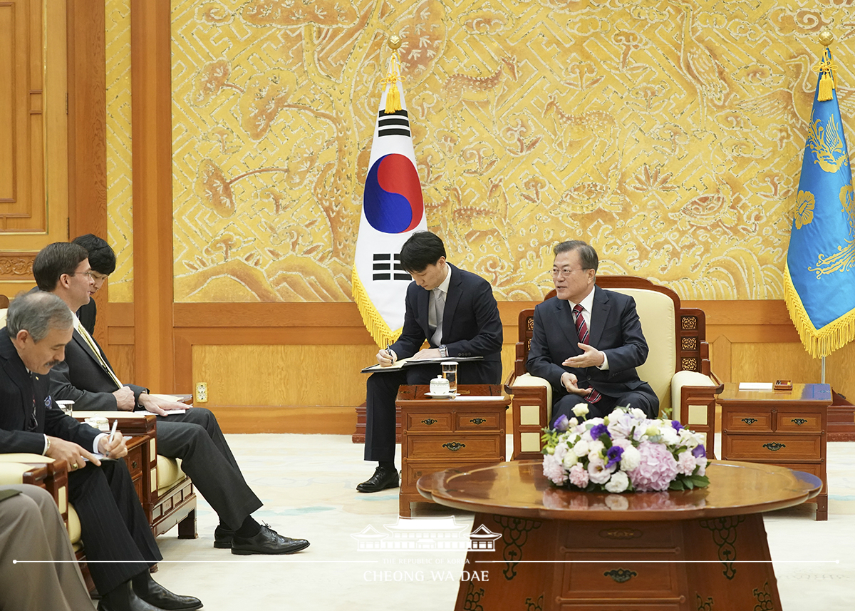 Meeting with U.S. Secretary of Defense Mark Esper at Cheong Wa Dae 