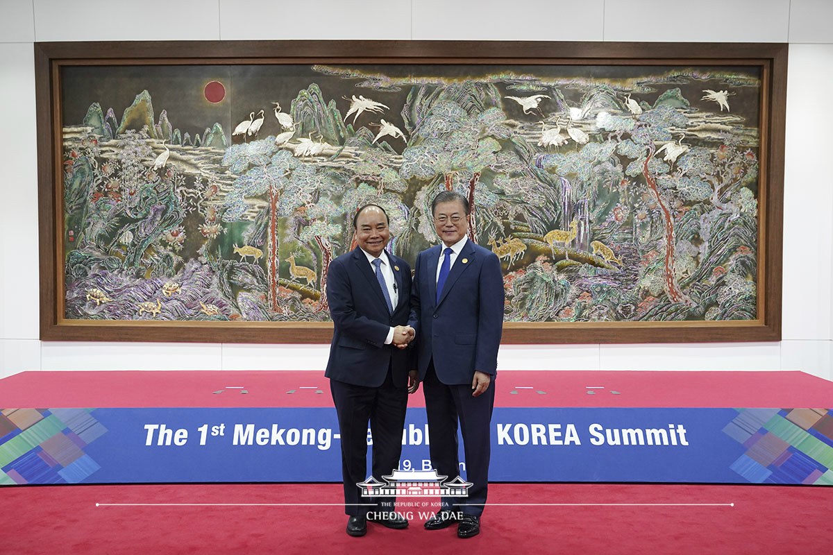 Attending the 1st Mekong-ROK Summit in 