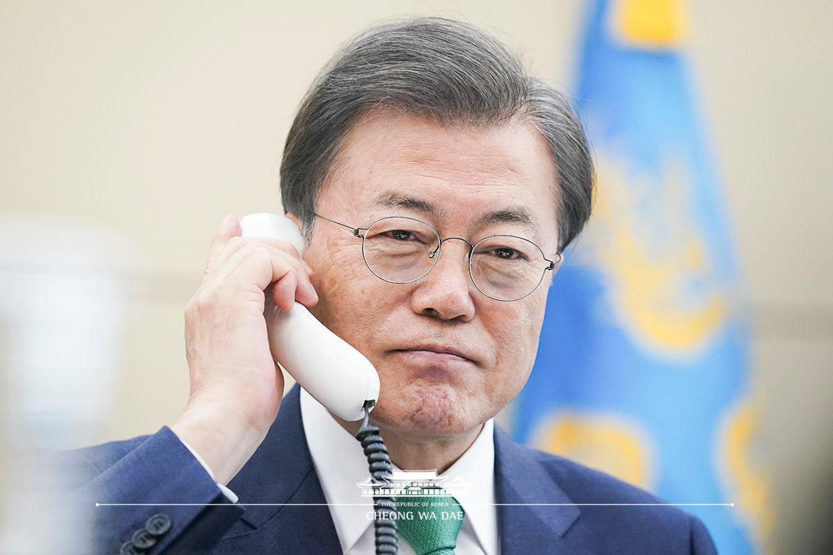 Speaking by phone at Cheong Wa Dae to Danish Prime Minister Mette Frederiksen