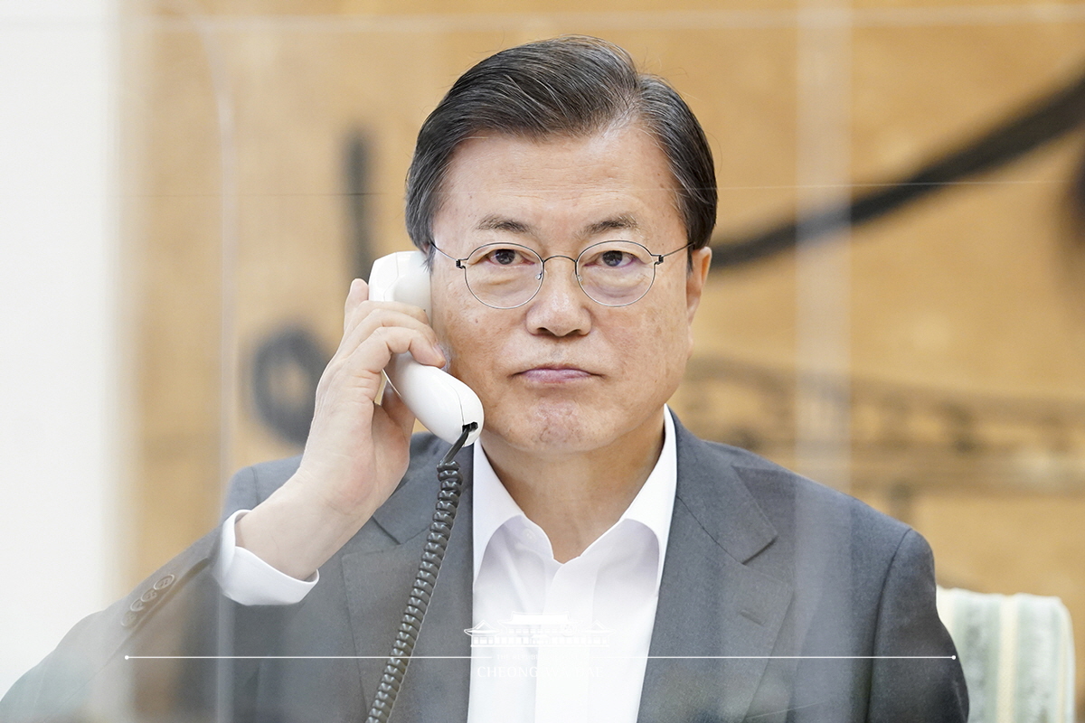 Speaking by phone to President-elect Joe Biden of the United States from Cheong Wa Dae