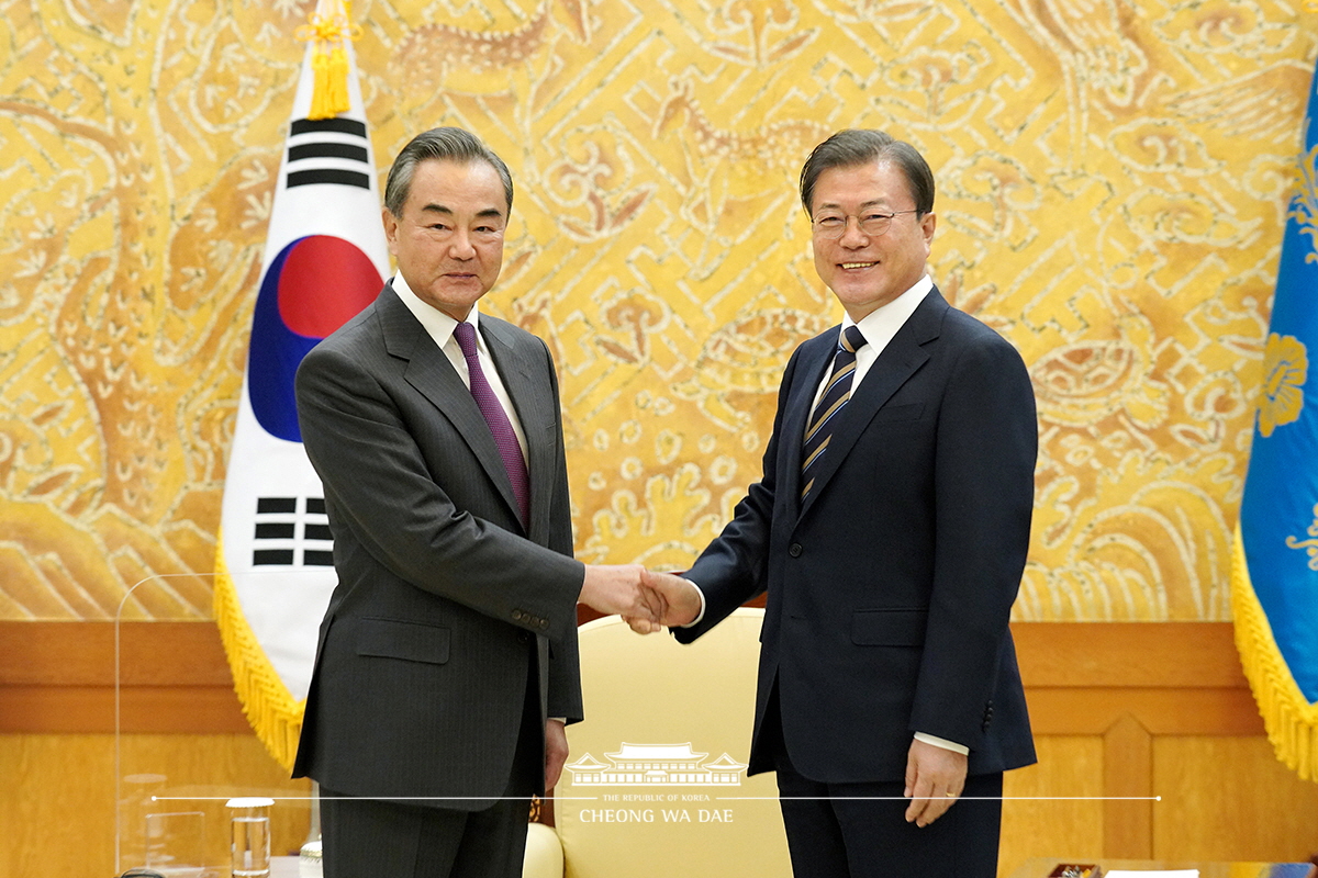 Meeting with State Councilor and Minister of Foreign Affairs Wang Yi of the People’s Republic of China at Cheong Wa Dae