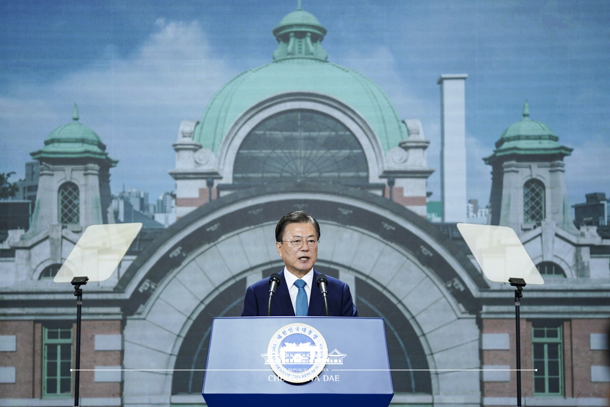 President Moon Jae-in on Aug. 15 delivers his congratulatory address at an event commemorating the 76th annual National Liberation Day at Culture Station Seoul 284 in Seoul's Jung-gu District. 