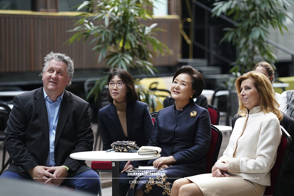 First Lady Kim Jung-sook visiting Eiffel Art Studios in Budapest, Hungary 