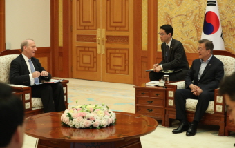 Meeting with Dr. Richard Haass, President of the U.S. Council on Foreign Relations 