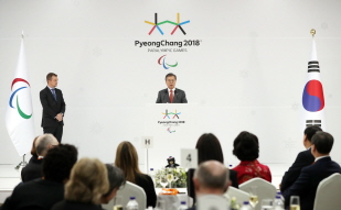 Meeting with members of the Governing Board of the International Paralympic Committee in PyeongChang 