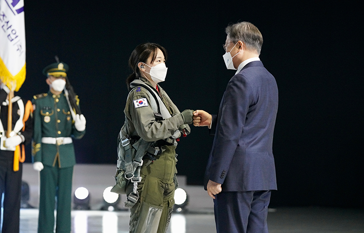 한국형전투기KF-X시제기 출고식