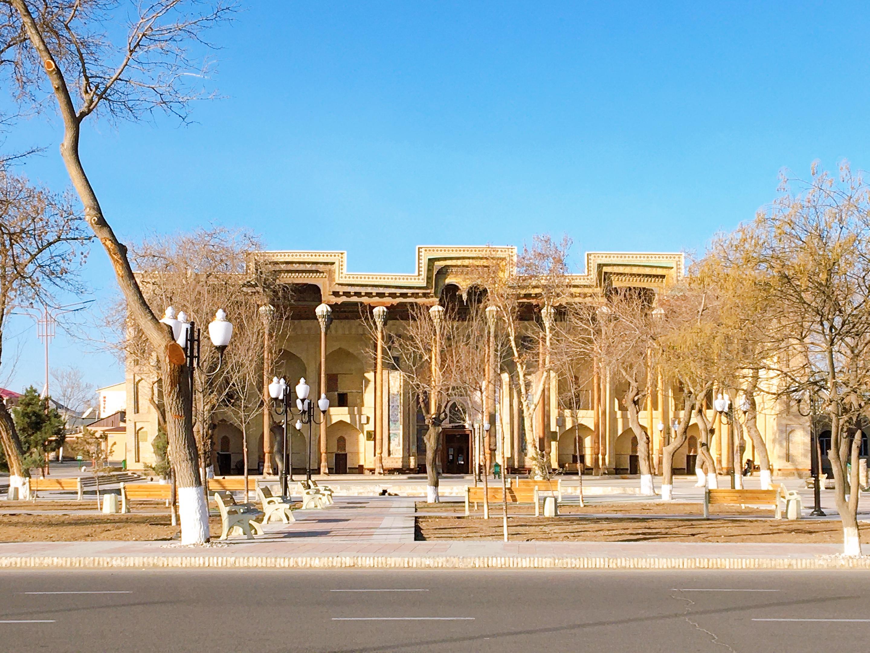 Bolo Haouz Mosque