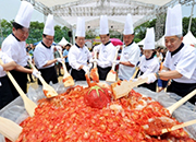 20170605 tomato festival.jpg