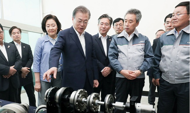 crop_201909_currentkorea.jpg