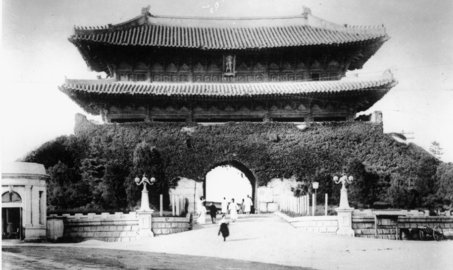 crop_Sungnyemun Gate.jpg