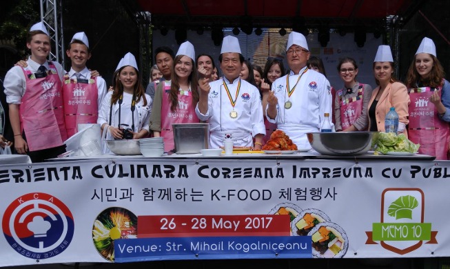 crop_1bb263e63e664e4791683fcf6746b21a.jpg
