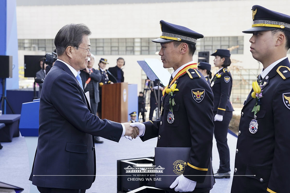 신임 경찰 경위·경감 임용식