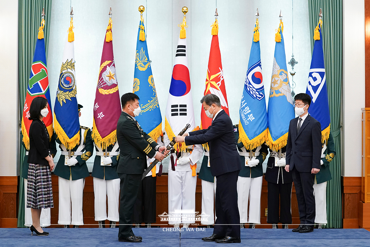 군 장성 진급 및 보직 신고식