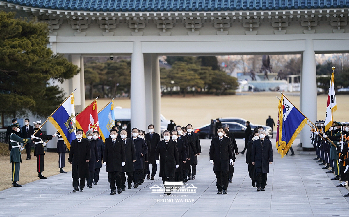 국립서울현충원 참배