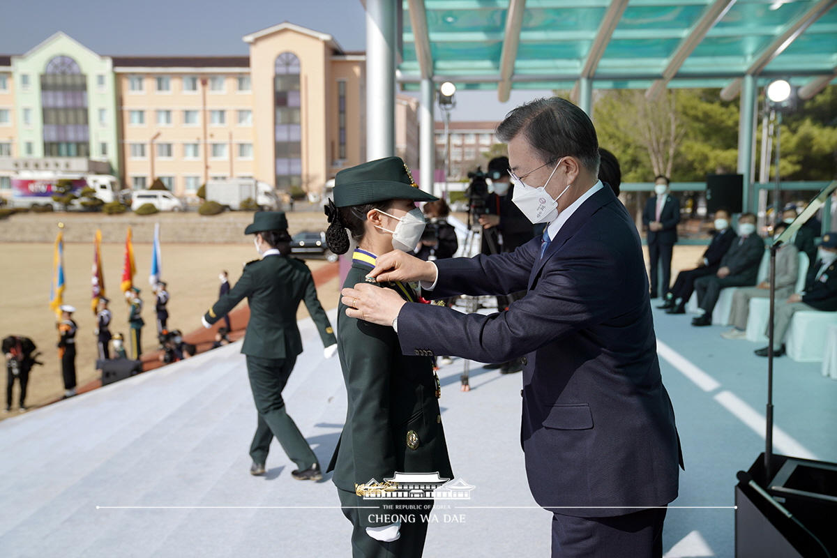 국군간호사관학교 제61기 졸업 및 임관식