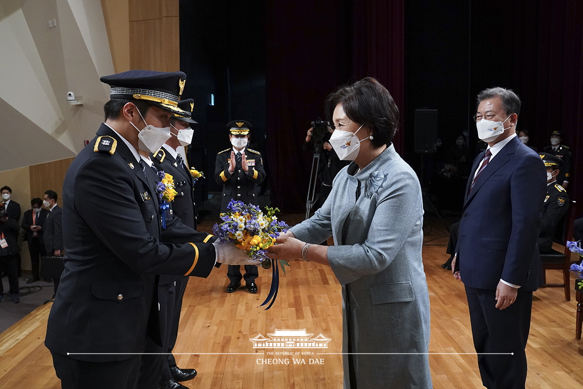 신임 경찰 경위‧경감 임용식