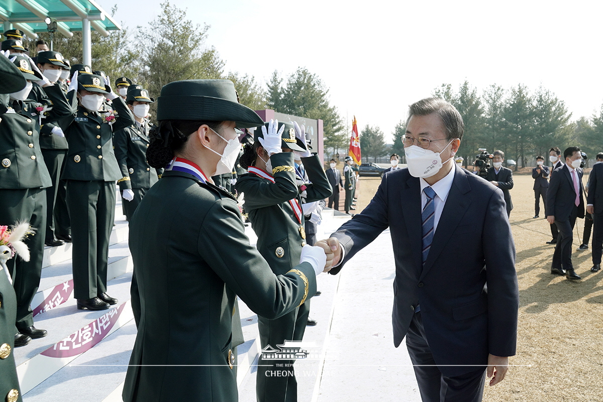 국군간호사관학교 제61기 졸업 및 임관식