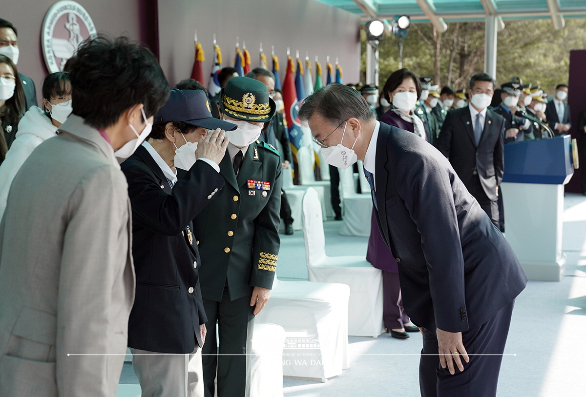 국군간호사관학교 제61기 졸업 및 임관식