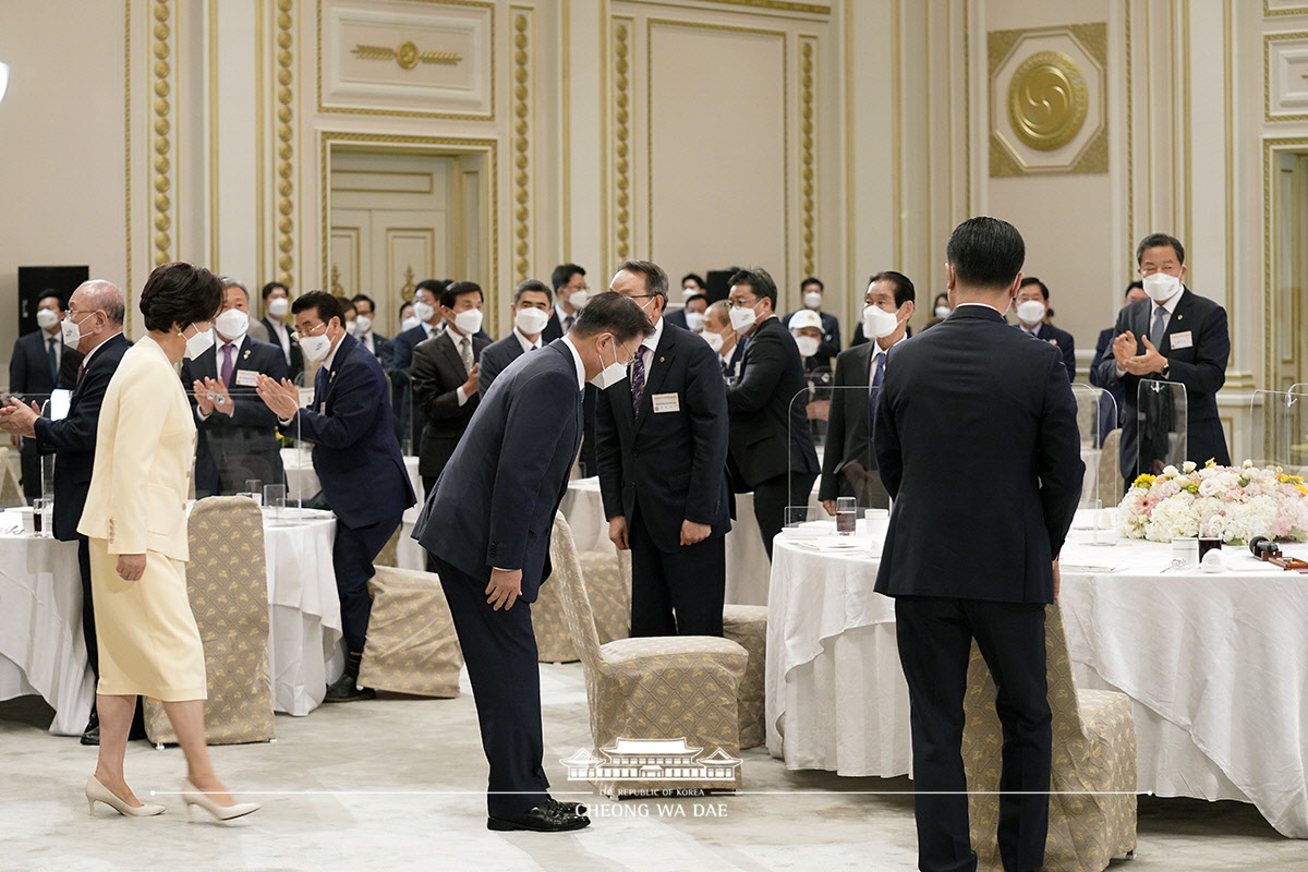 국가유공자 및 보훈가족 초청 오찬