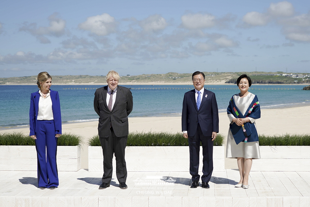 G7 초청국 공식 환영식'에 참석했습니다 사진