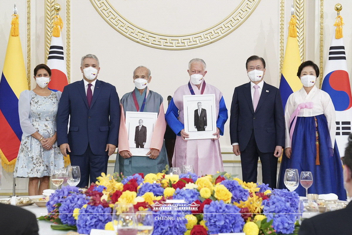 한국전 참전용사와 함께한 만찬 사진