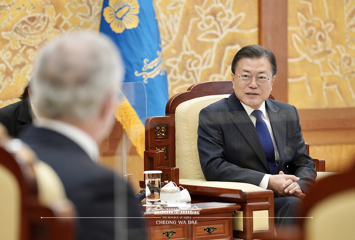 ‘해쳇’ 감염병혁신연합(CEPI) 대표 접견