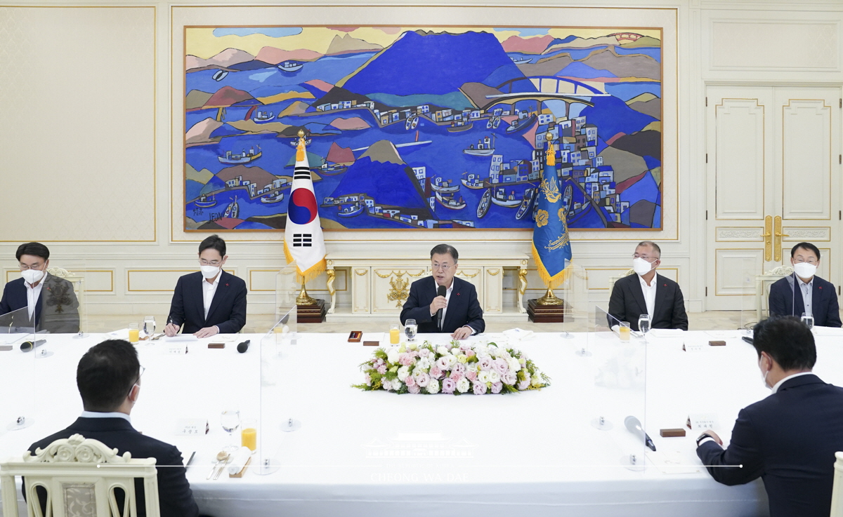 기업인 여러분께서 청년 세대가 주저앉지 않도록 힘이 되어 주시기를 바랍니다 사진